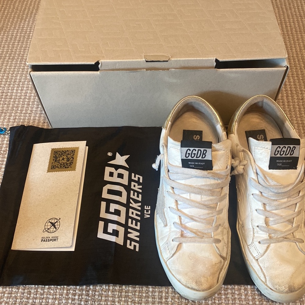 COPY - Golden Goose Superstar Sneakers White leather - washed gold size 38/8